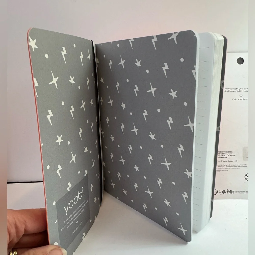 Harry Potter x Yoobi Red Journal and Pen Set